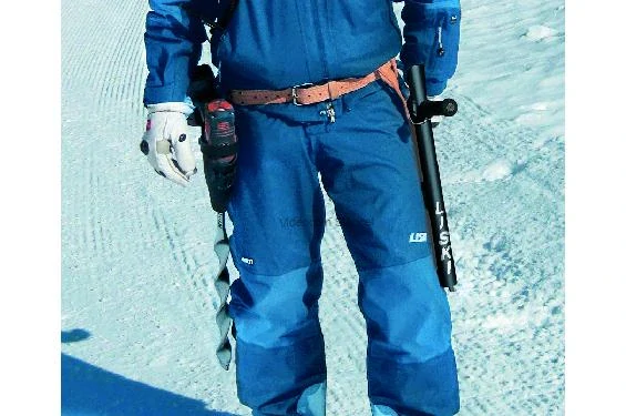 Opasok s držiakom na kľúč a vŕtačku